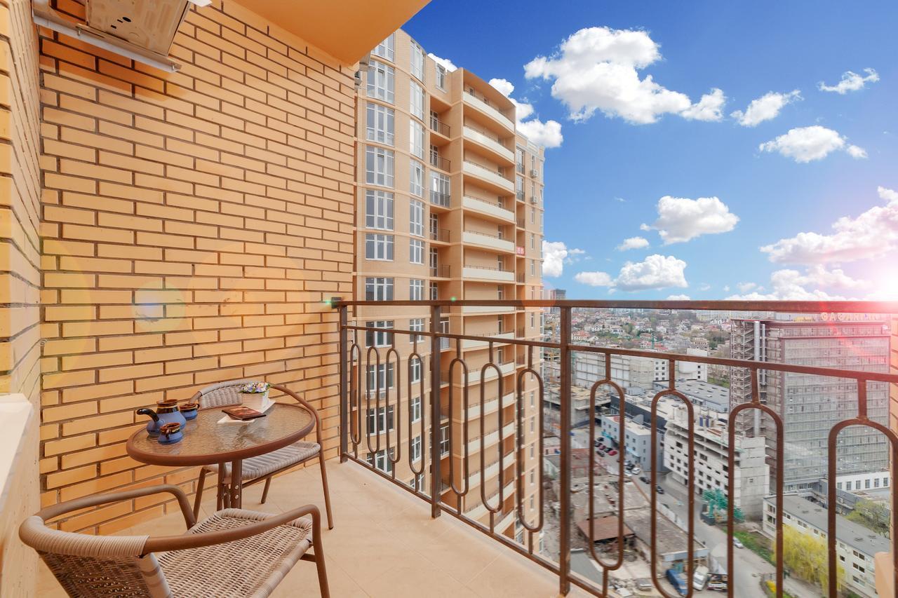 Family Apartments Aquamarine Of Arcadia Odessa Exterior foto